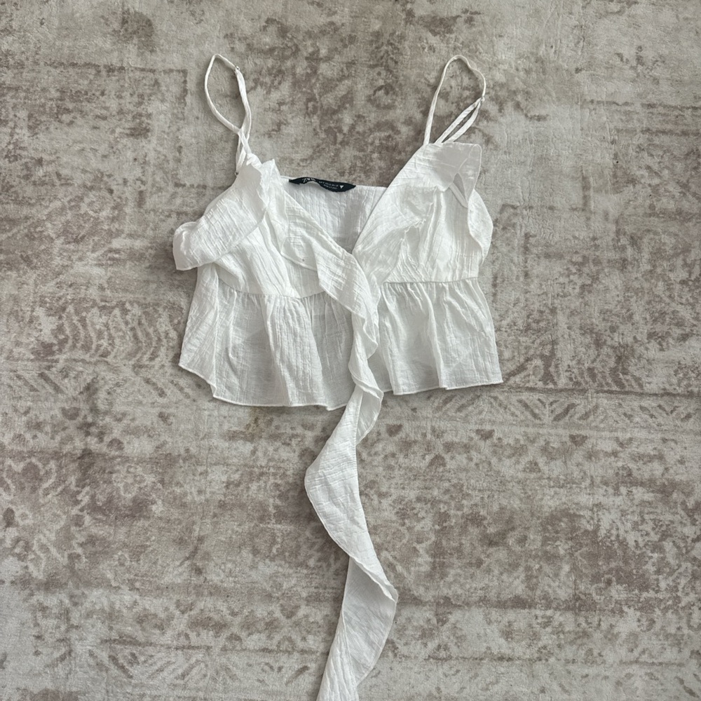 Zara White Ruffled Women's Blouse